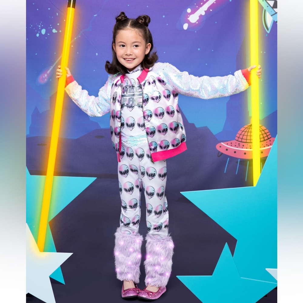 Chasing fireflies Alien Bomber jacket and unitard costume 8/10